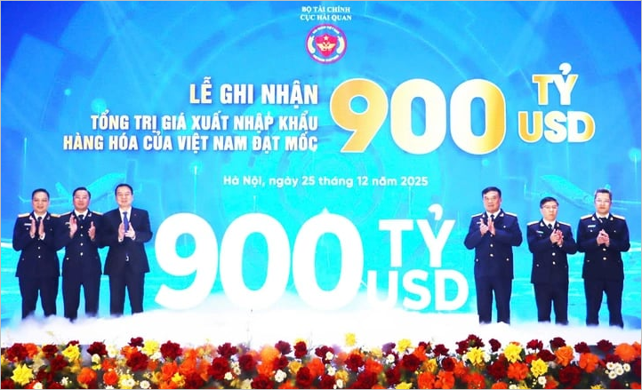 Vietnam posts record $900bn trade, ranks among world’s top 25 economies by trade value